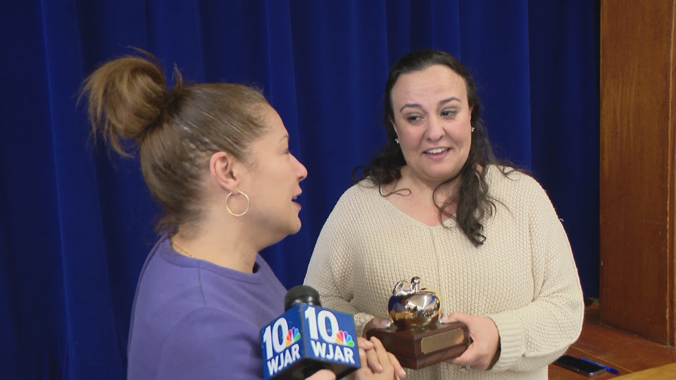 Cranston teacher presented Golden Apple for helping students forget their worries