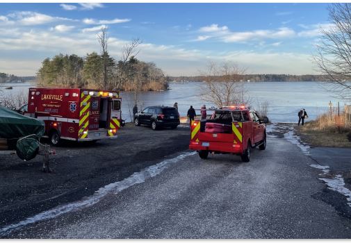 Firefighters unable to save dog that fell through ice in Lakeville