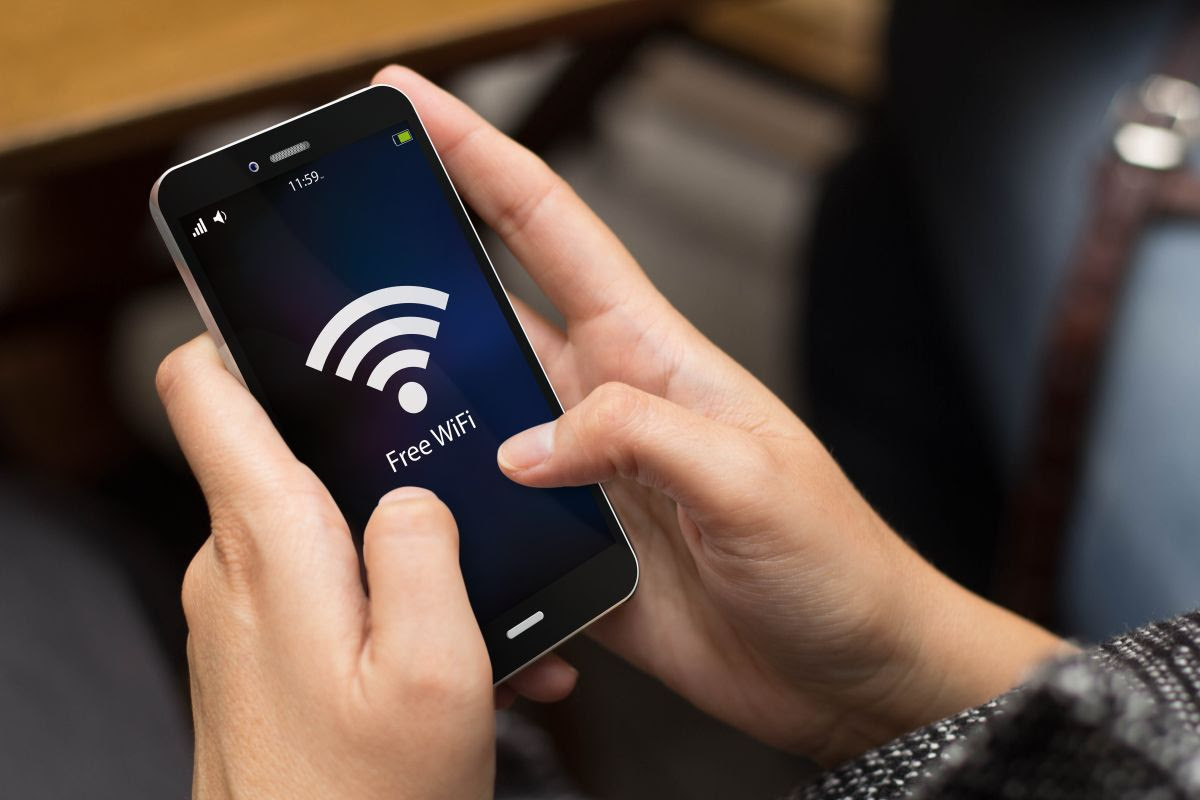 Por qué hay que desactivar el Wi-Fi de tu teléfono celular cuando sales de casa