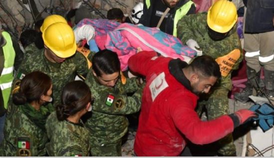 Esperanza tras la tragedia los emotivos rescates de sobrevivientes después del terremoto en Turquía y Siria