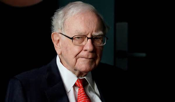 Warren Buffett delivers clear inflation warning, slams ‘disgusting’ money manager behavior in annual letter