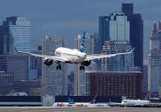 Dos aviones casi chocan en el aeropuerto de Boston la FAA investiga