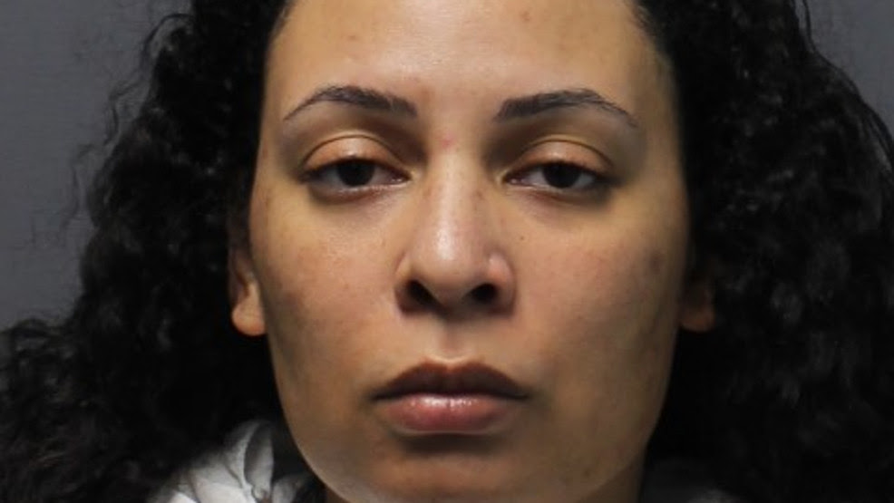Pawtucket woman confesses to fatal stabbing of her mother, faces first-degree murder charge
