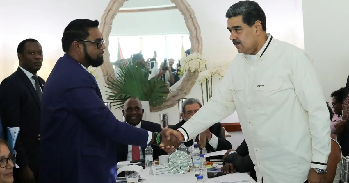 Revelaron las graves consecuencias para Venezuela por el encuentro entre Nicolás Maduro e Irfaan Alí