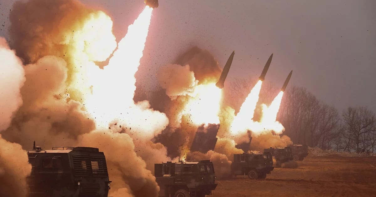 Corea del Norte volvió a disparar más de 60 proyectiles de artillería cerca de la isla surcoreana de Yeonpyeong